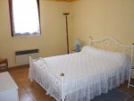 Cuers: Rez de villa T3 d'env 85m� avec terrasse et jardin commun