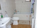 Cuers: Rez de villa T3 d'env 85m� avec terrasse et jardin commun